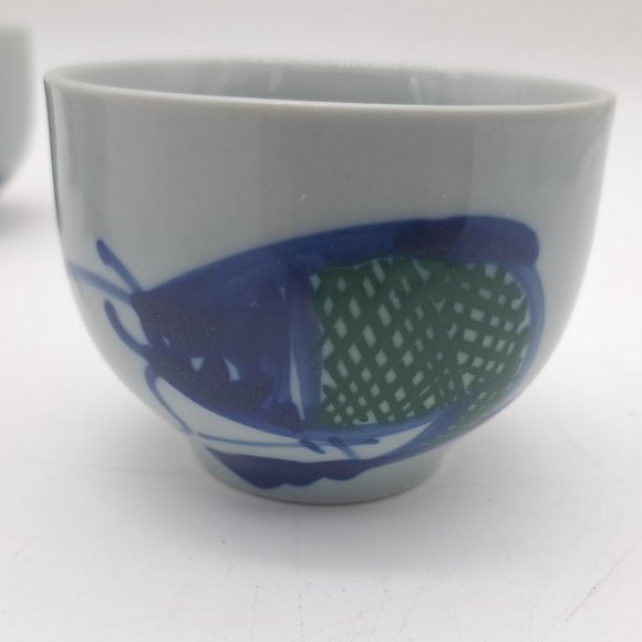Four Sake or Tea Cups New Vintage Fish Theme - Picture 4 of 10